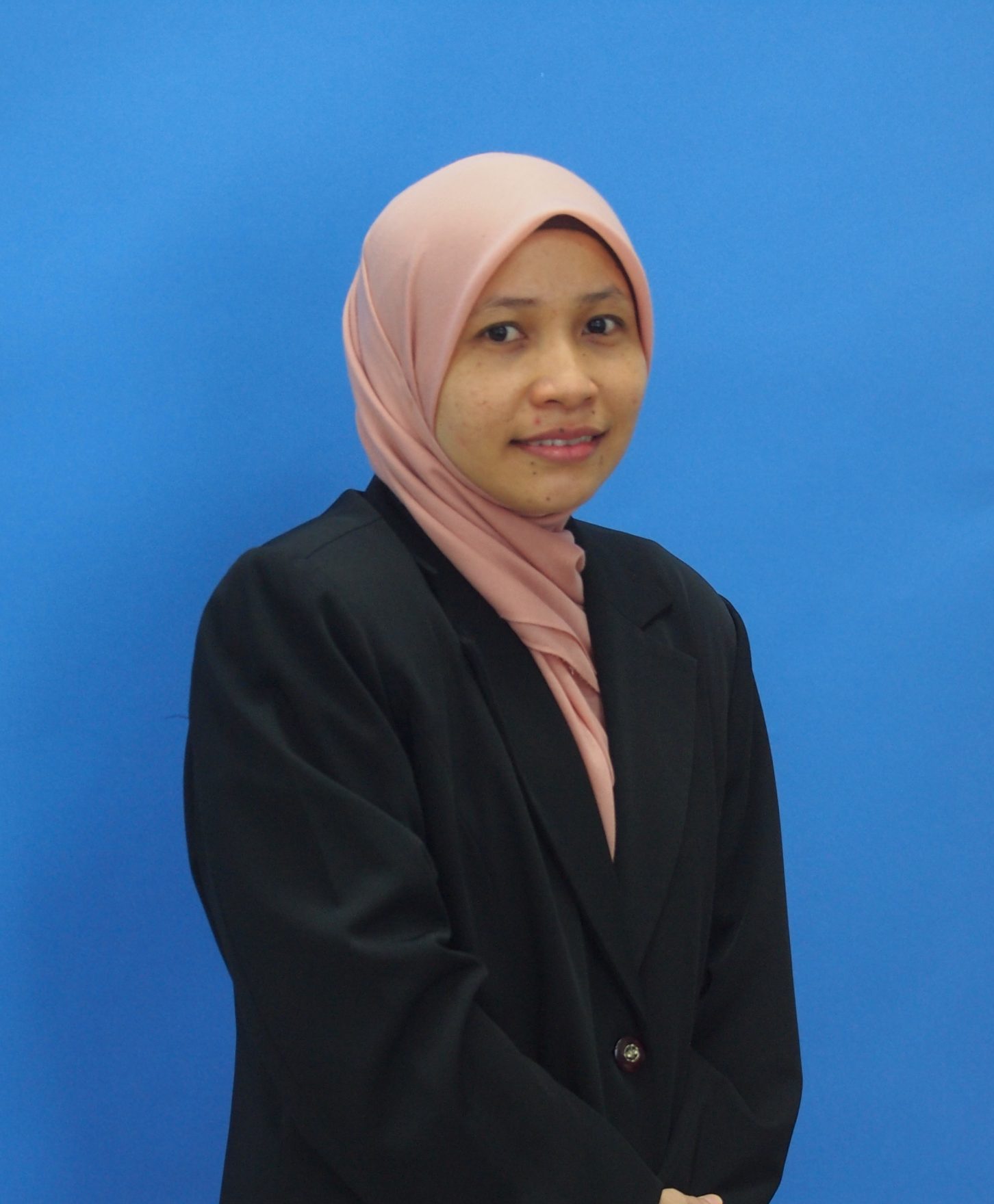Dr. Nur Fatihah binti Fauzi